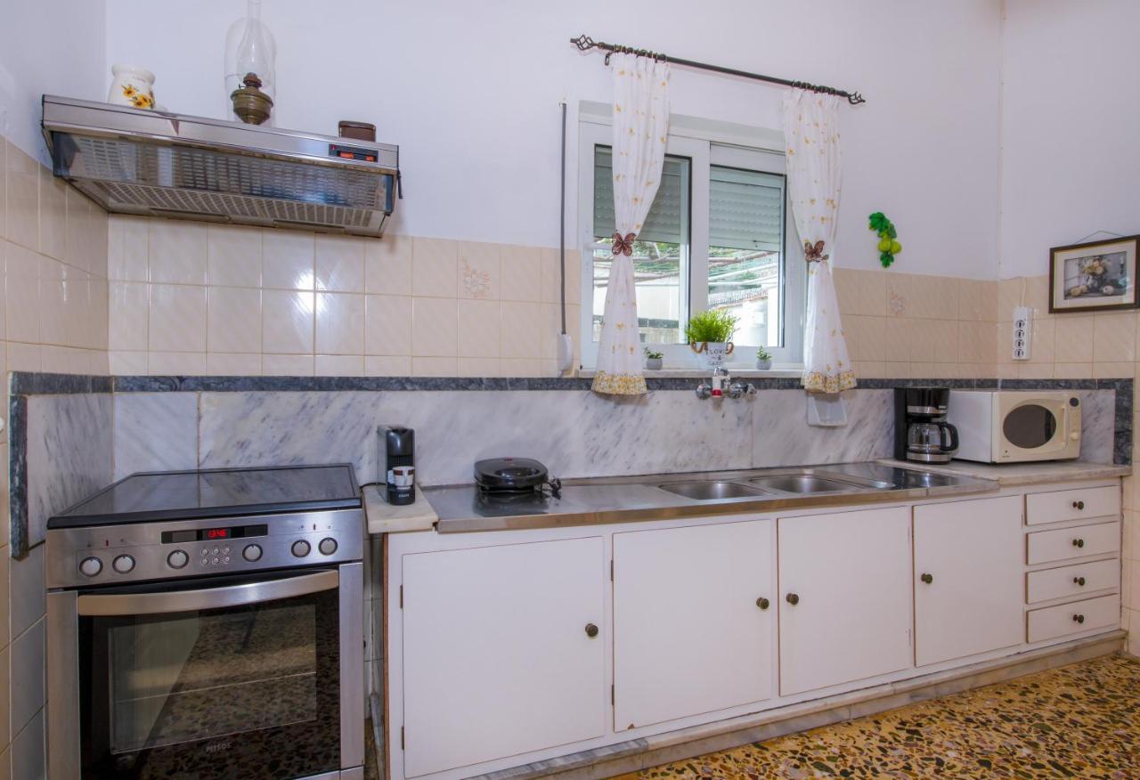 Plaka House Villa Екстериор снимка