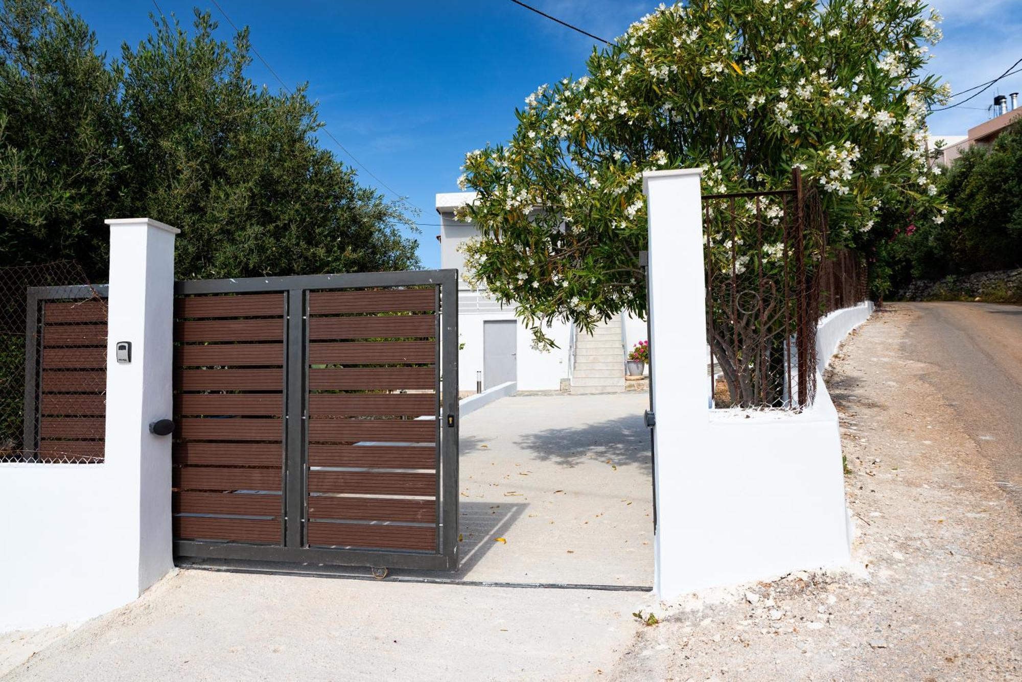 Plaka House Villa Екстериор снимка